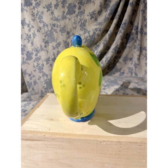 *CLEARANCE* Vintage Yellow Blue Green Heart Shaped Teapot - Picture 6 of 10